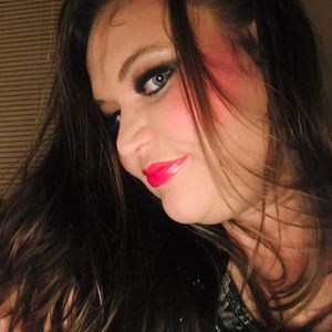 Meet your Posher, Katrina